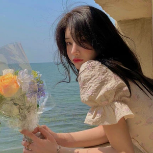 我爱和女人上床日B
